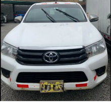 TOYOTA HILUX 2017 SR